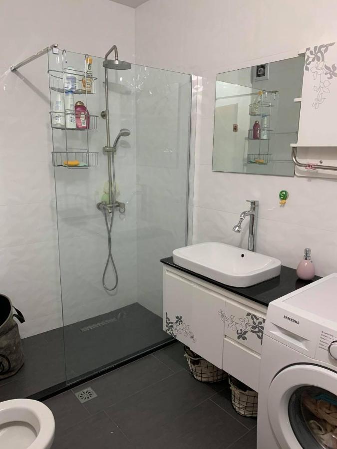 Cozy City Center Apartment Prizren Buitenkant foto